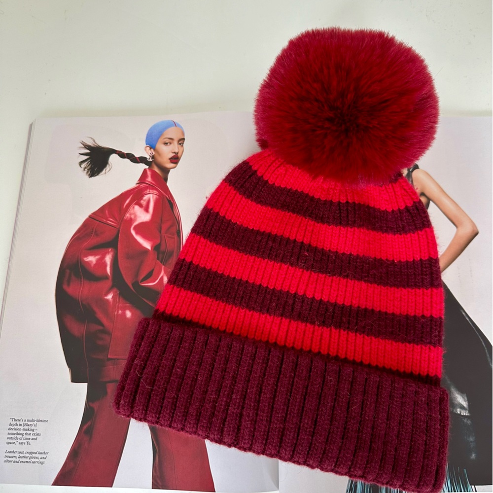 NWT Norla Alpaca Blend Red & Burgundy Striped Knit Toque with Large Fur Pompom